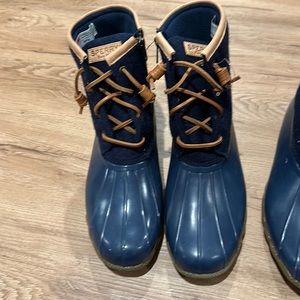 Sperry wool saltwater boots